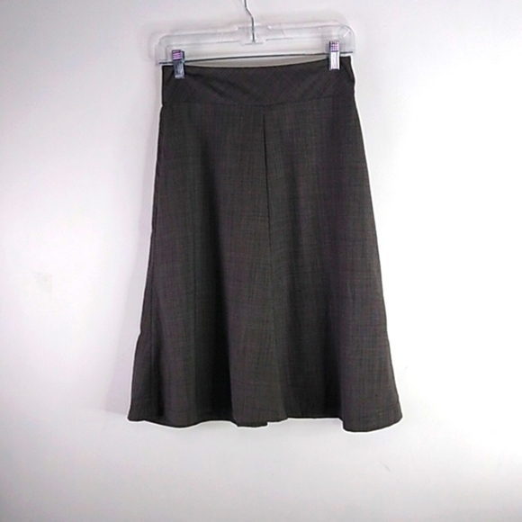 Banana Republic Dresses & Skirts - Banana Republic - Grey A-Line Wool Blend Skirt - Size 0